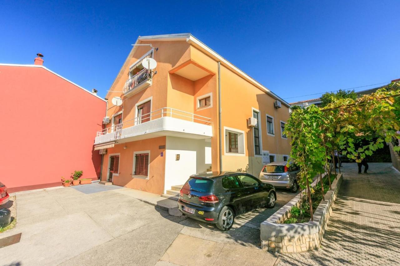 Mare 4 Apartment Crikvenica Bagian luar foto